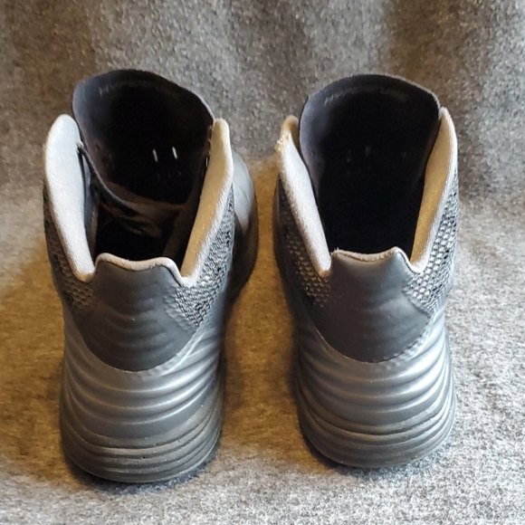 Nike Hyperfuse - Picture 4 of 6